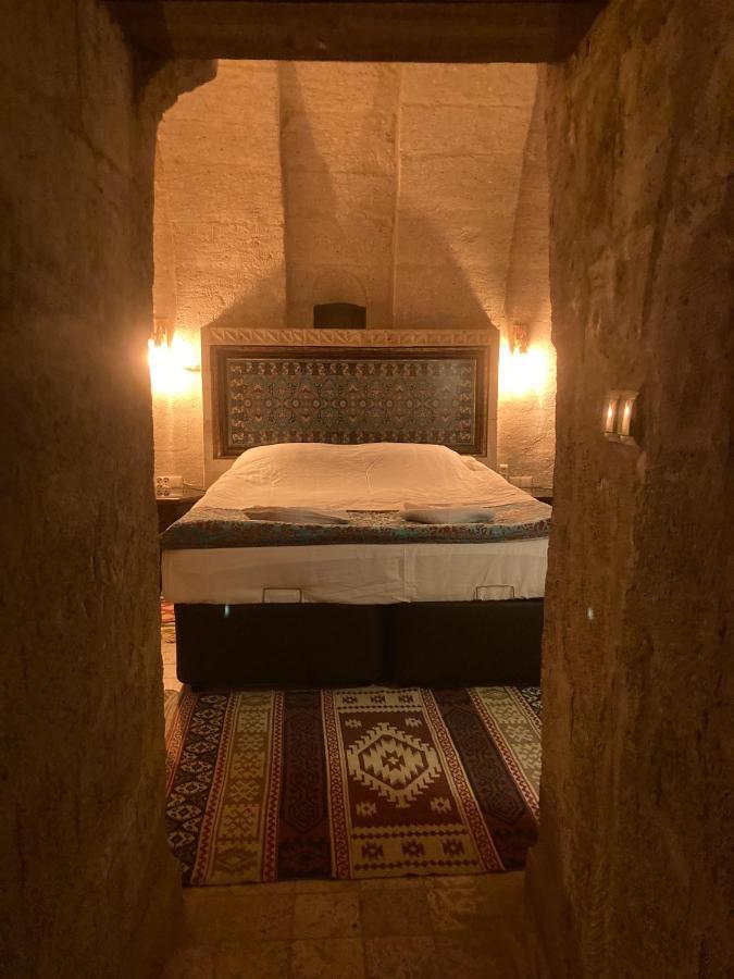 Monte Cappa Cave House Bed & Breakfast อูร์กุบ ภายนอก รูปภาพ