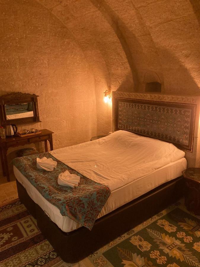 Monte Cappa Cave House Bed & Breakfast อูร์กุบ ภายนอก รูปภาพ